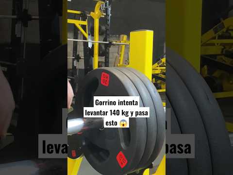 Gorrino intenta levantar 140 kg y pasa esto #gym #bodybuilding #fitness #powerlifting