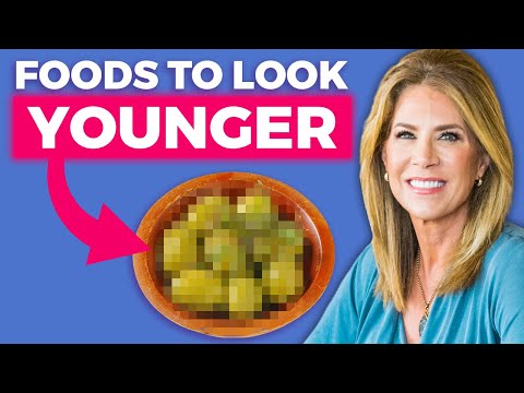 9 Anti-Aging Foods You Should Be Eating Every Day